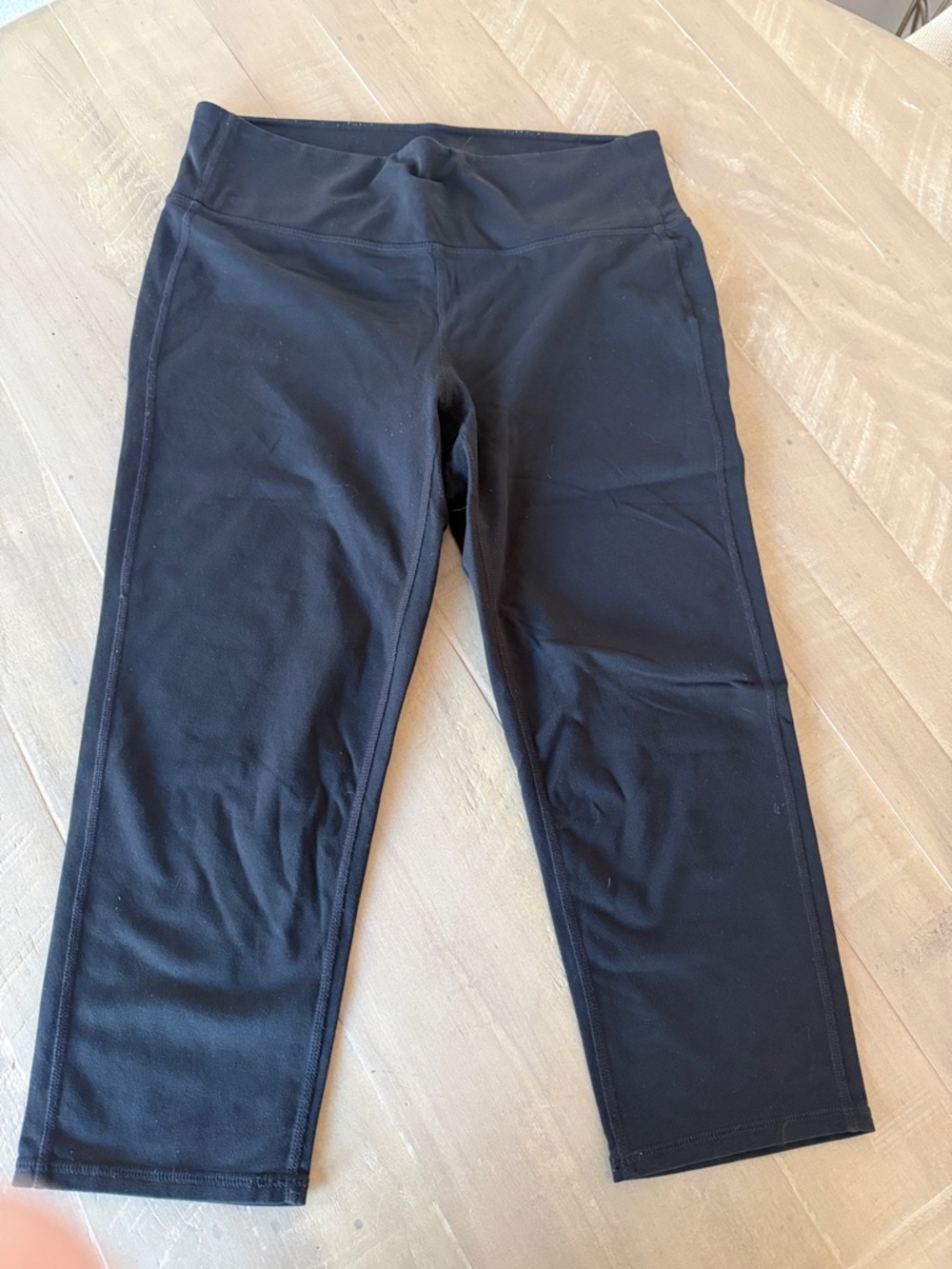 Athleta Black Womens Crop Leggings